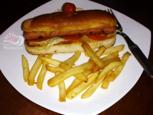 Chicken Hot Dog - The Cafe, Mangalore