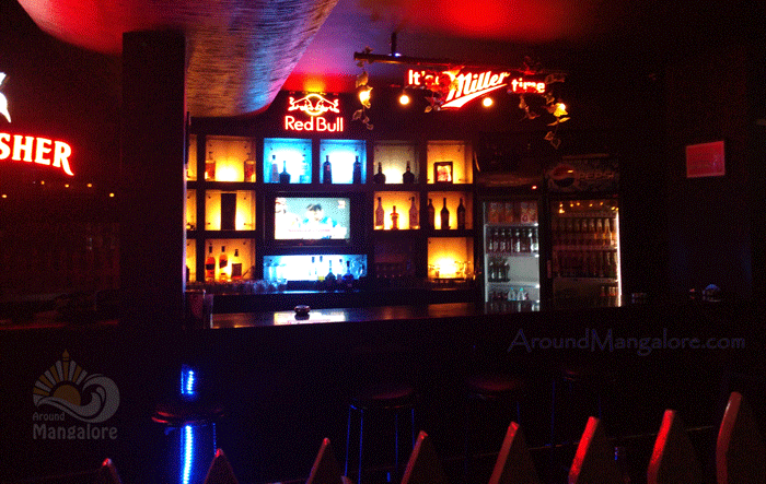 DV8 - The Lounge Bar, Empire Mall, Mangalore