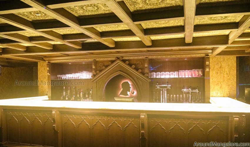 Sherlock's - Lounge & Kitchen - Goldfinch Hotel - Mangalore